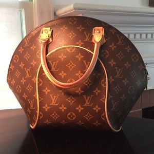 Louis Vuitton ellipse bag